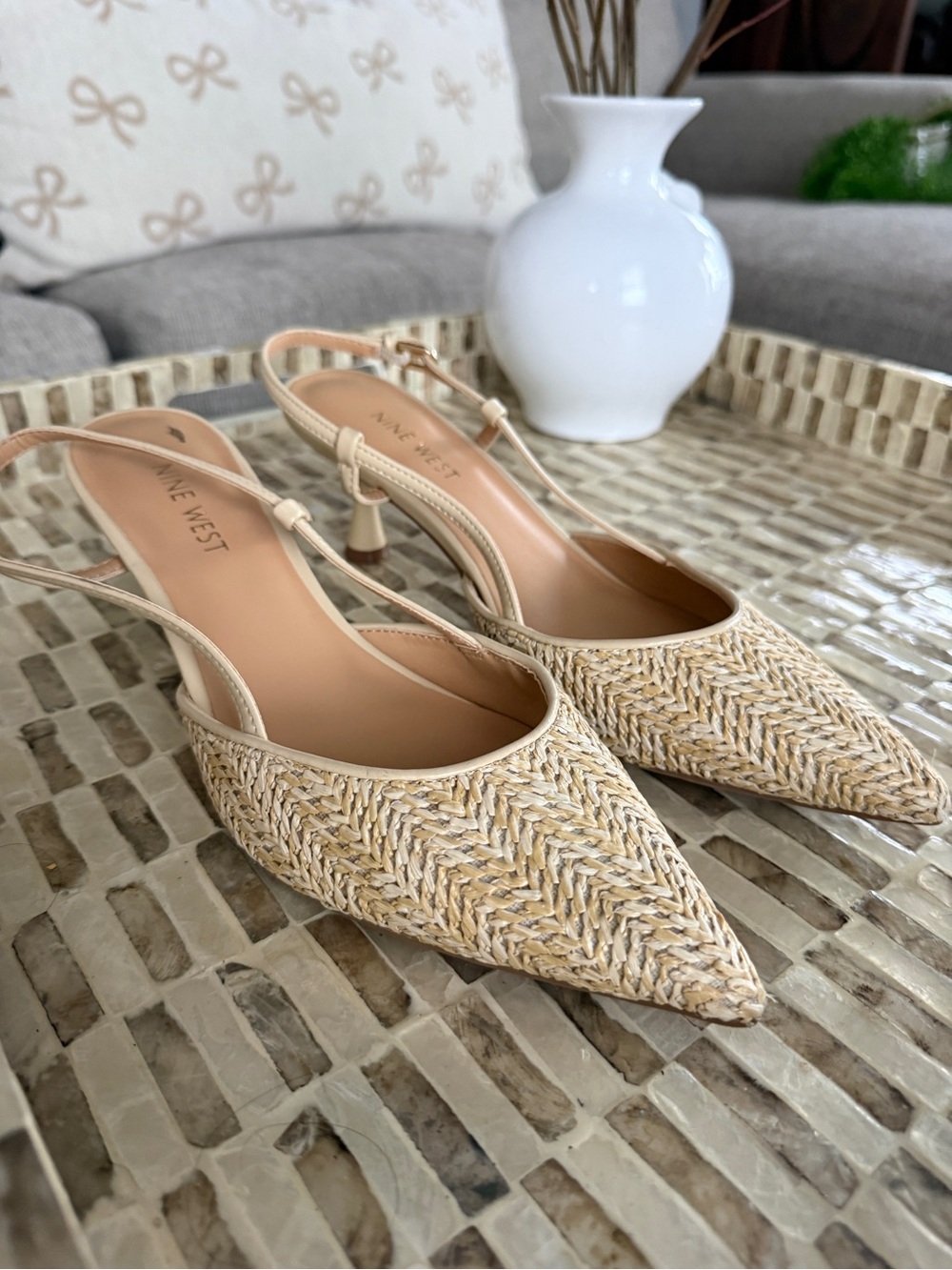 Nine West Size 8M Raffia Woven Pointed Toe Slingback Kitten Heels